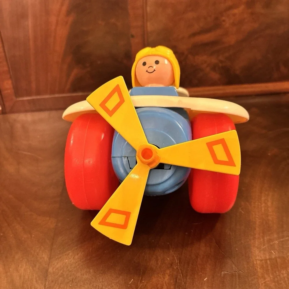 Vintage 1980 Fisher Price Little People Airplane Pull Toy #171 Pilot Propeller